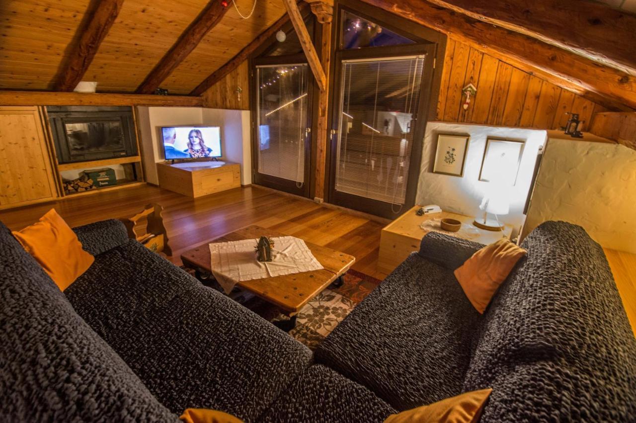 Vila Tabie Dli Cuuntini Dosoledo Exteriér fotografie